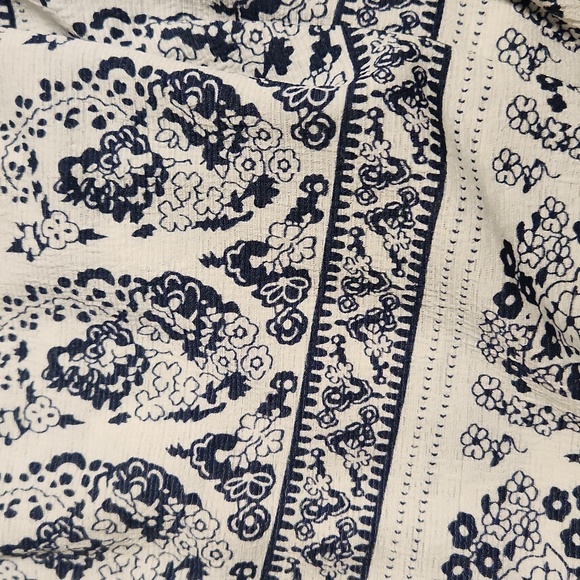 NWT Melloday women’s white and blue off shoulder half sleeve boho top - Picture 10 of 11